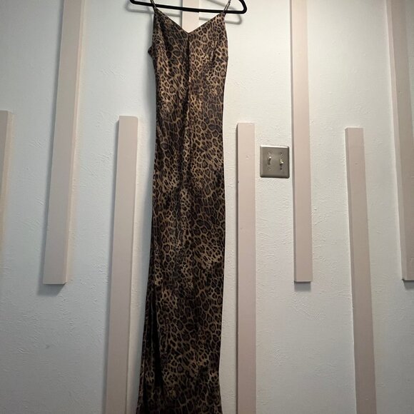 De Rococo Slip Dress - Picture 2 of 3